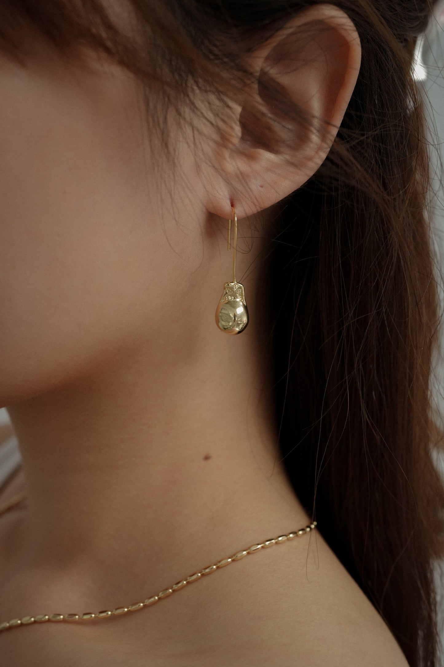 REFINERY Hook Earrings