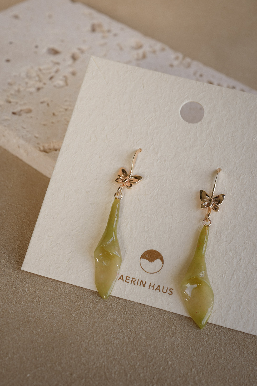 "Glass" Butterfly Calla Lily in Spring Field Earrings