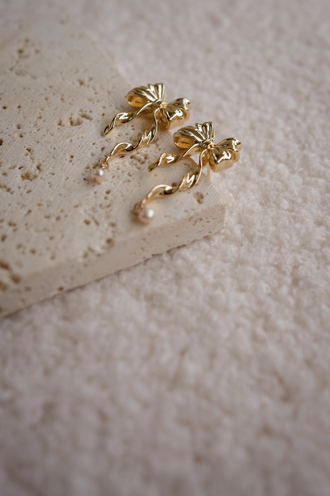 PEACH BOWS Earrings