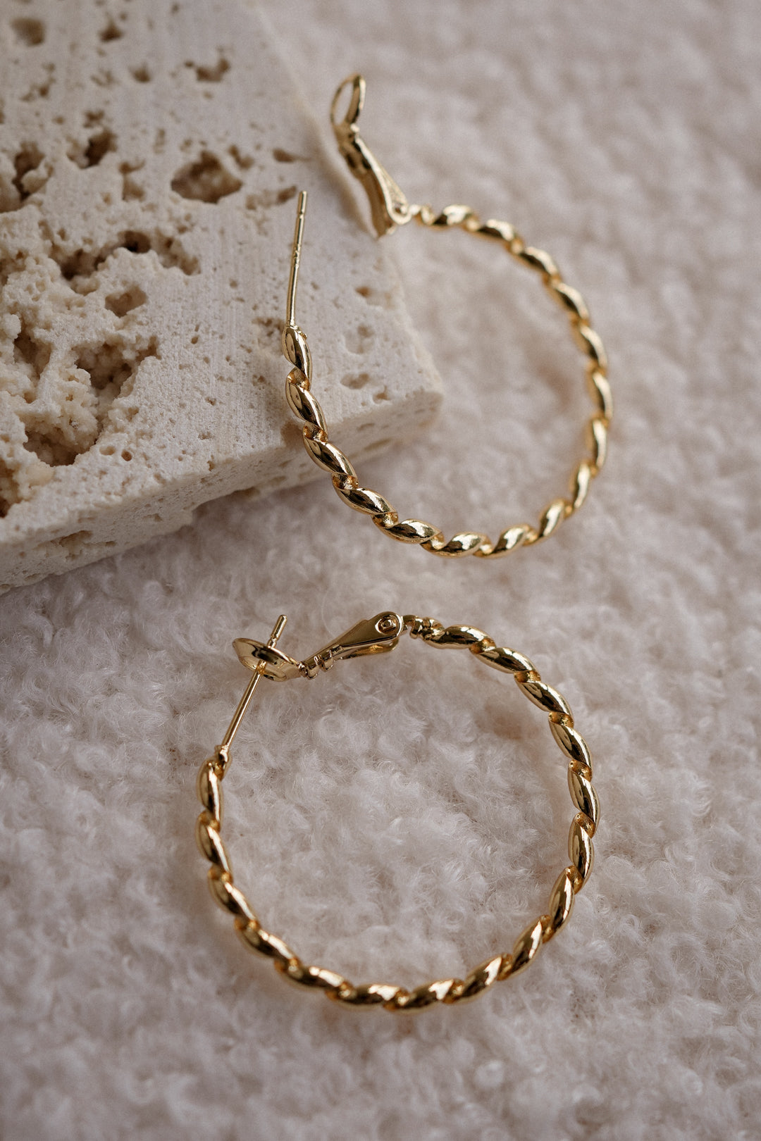 TINY TWIRLS Hoop Earrings
