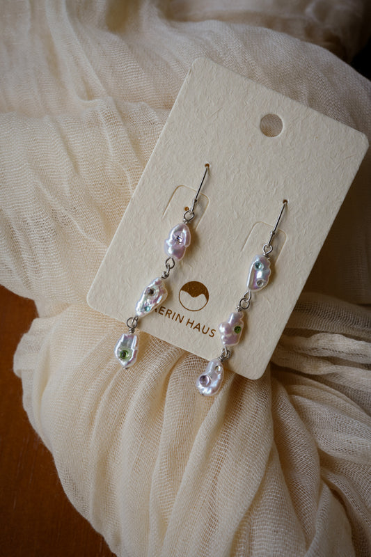 Keshi Waterfall in Treasure Chest