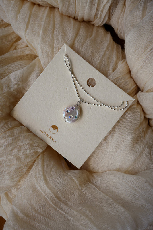 Réidín in Seashell Hues