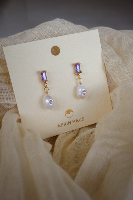 Akoya in Lilac