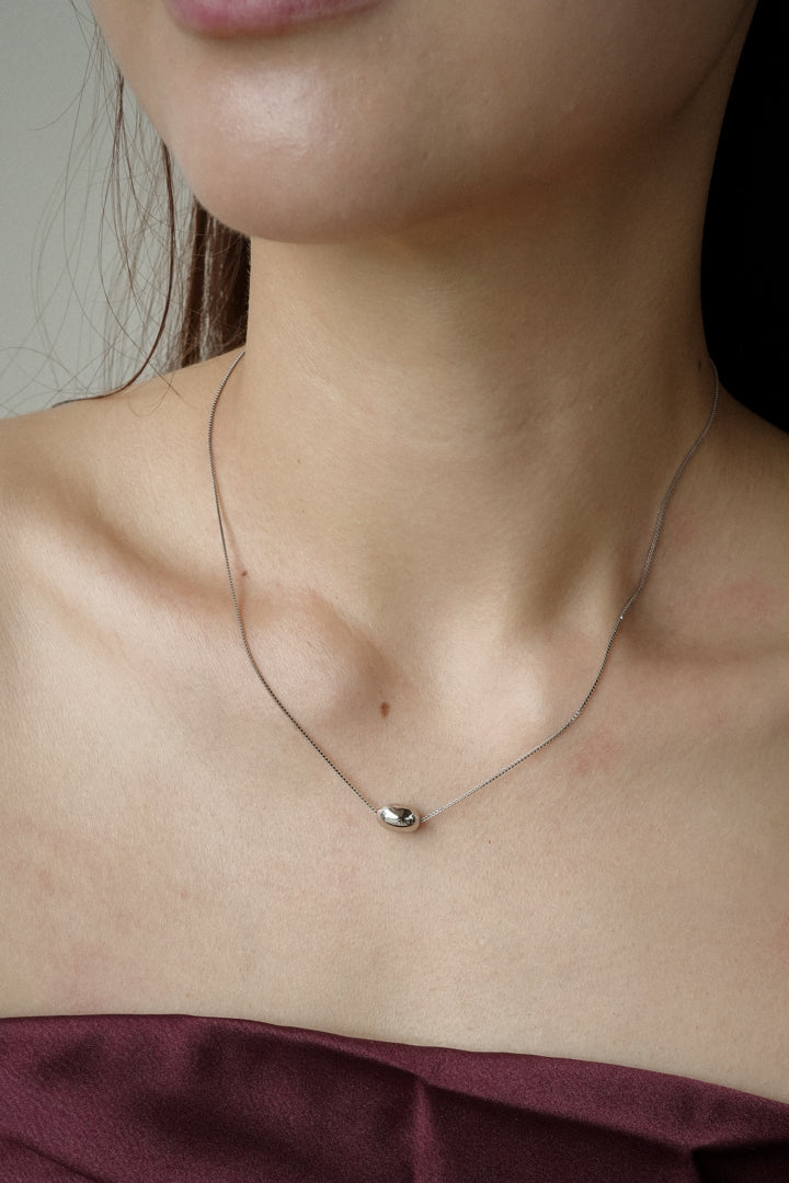 Little Seed Necklace