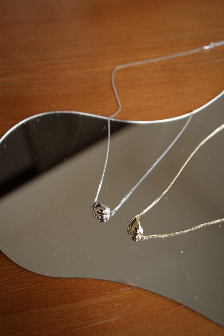 Little Seed Necklace