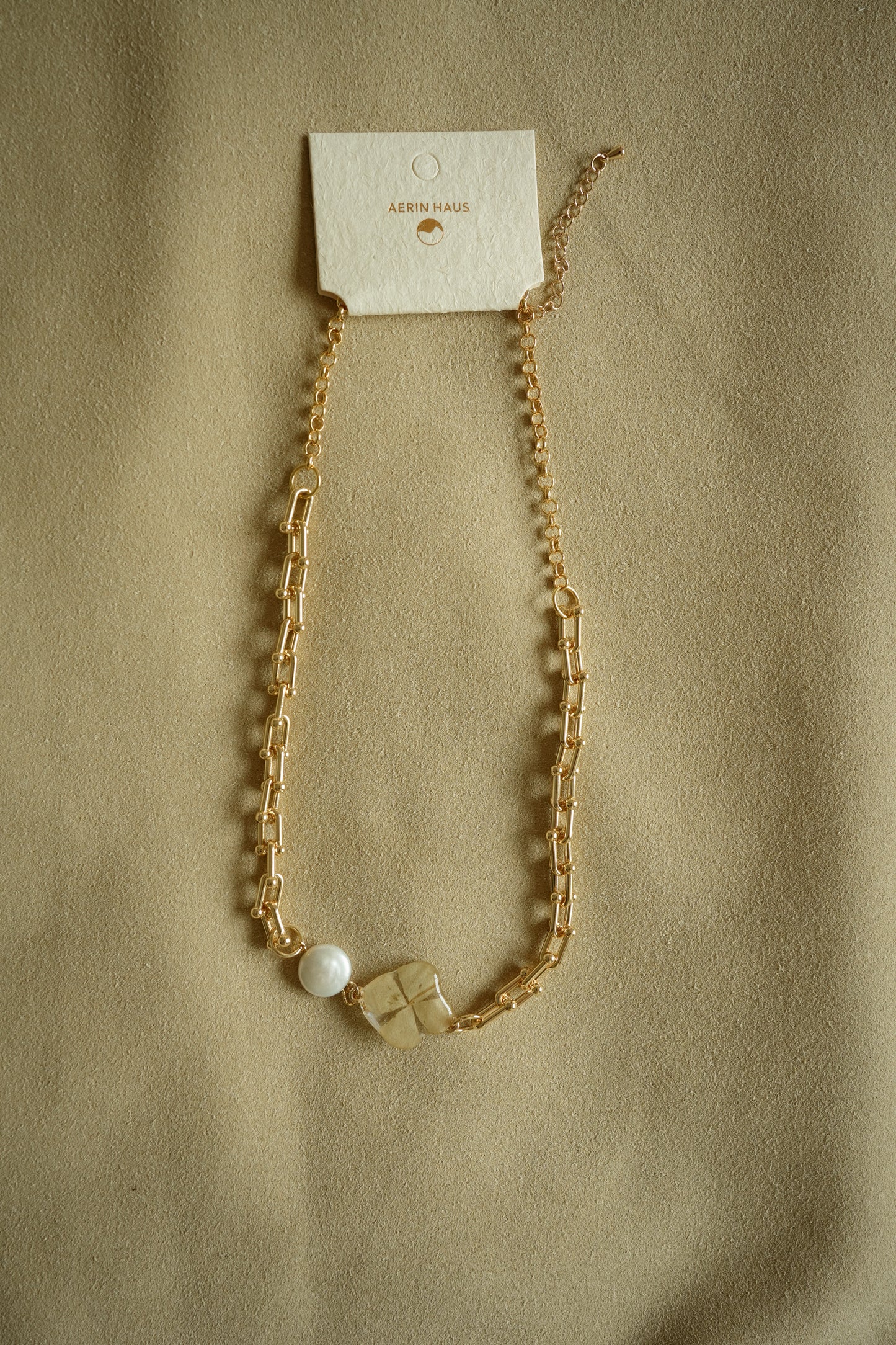 Clover Pearl Chain Necklace