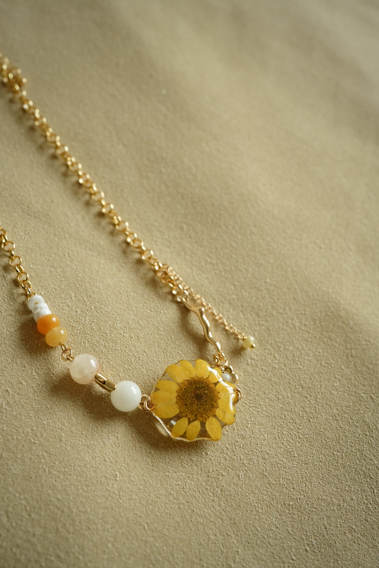 Sunshine Daisy Chain Necklace