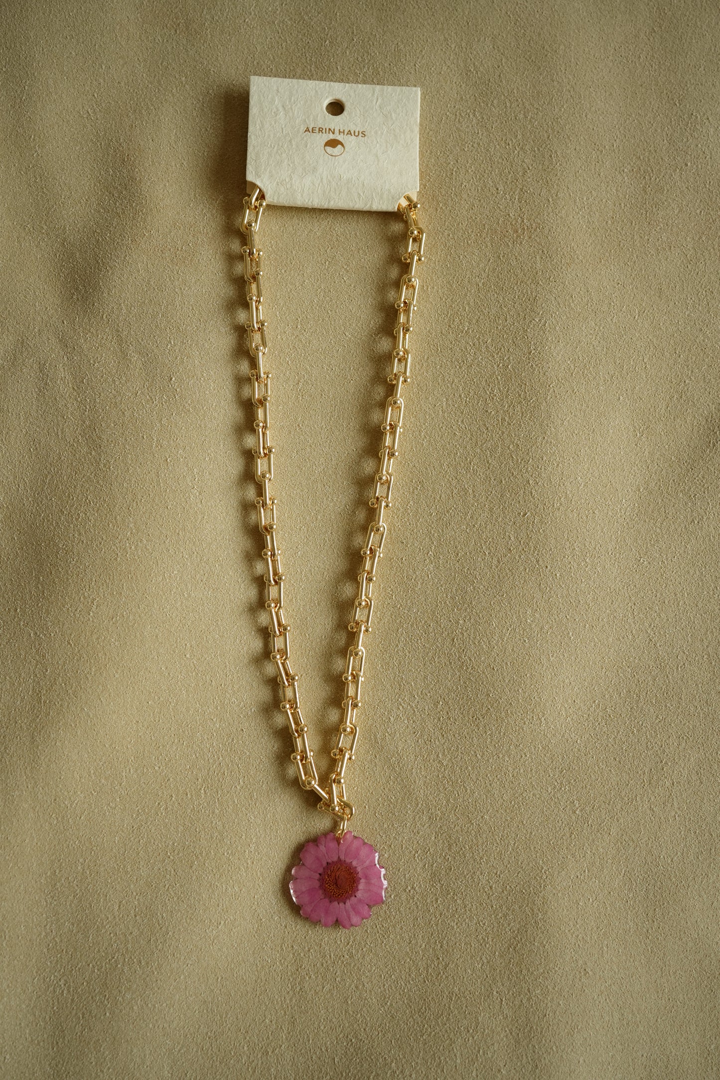 Blush Daisy U-Chain Necklace