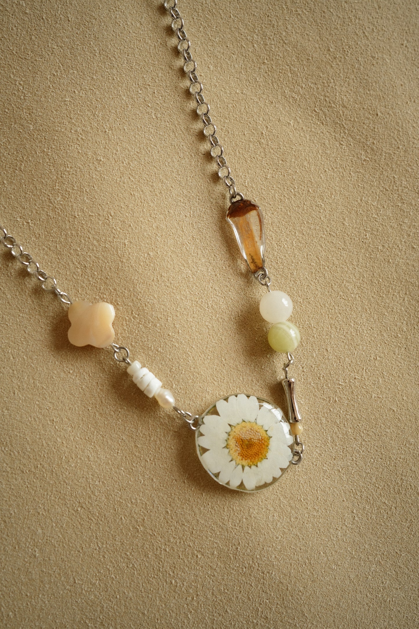 Woodlands Daisy Shroom Necklace