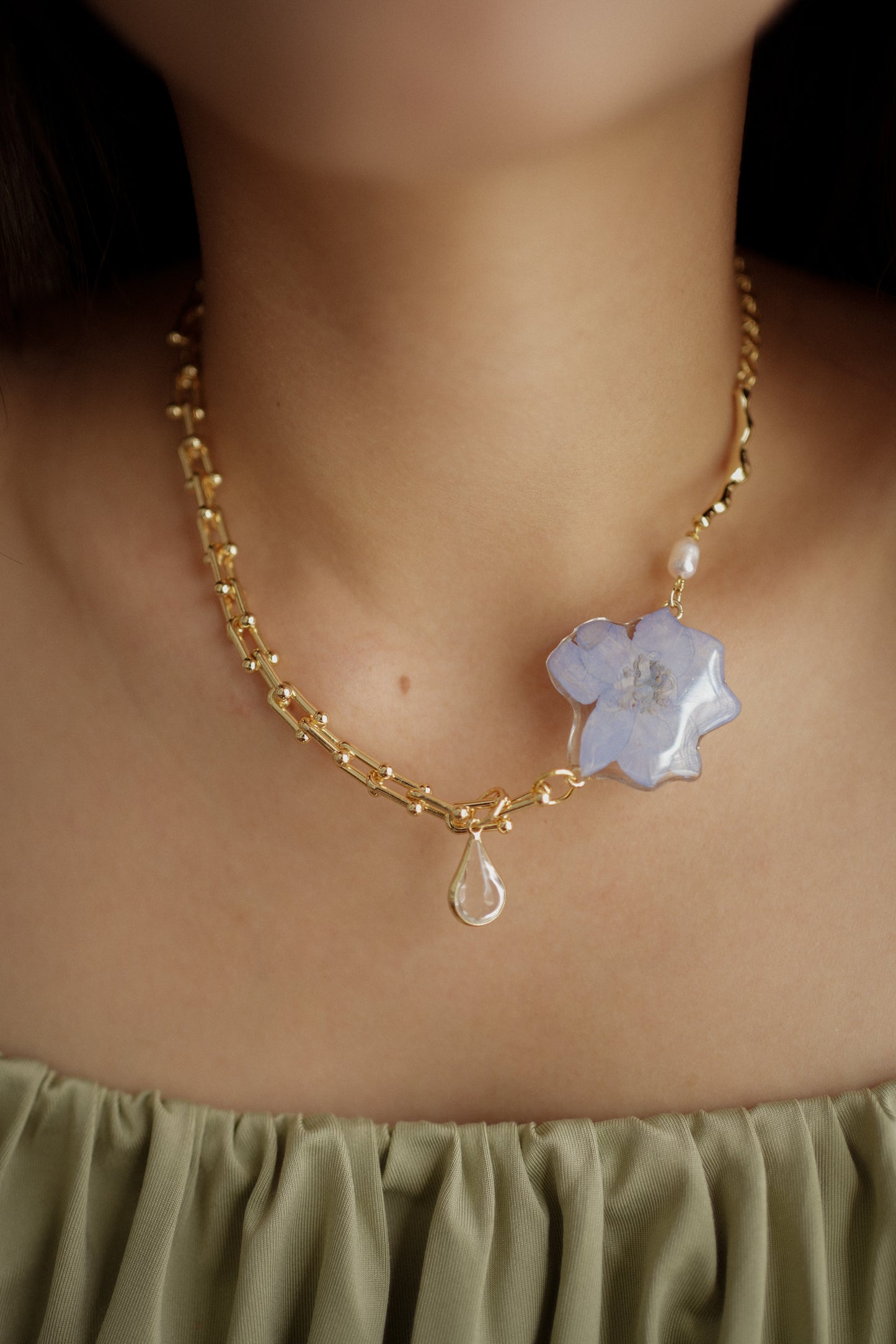 Delphinium Tears Chain Necklace