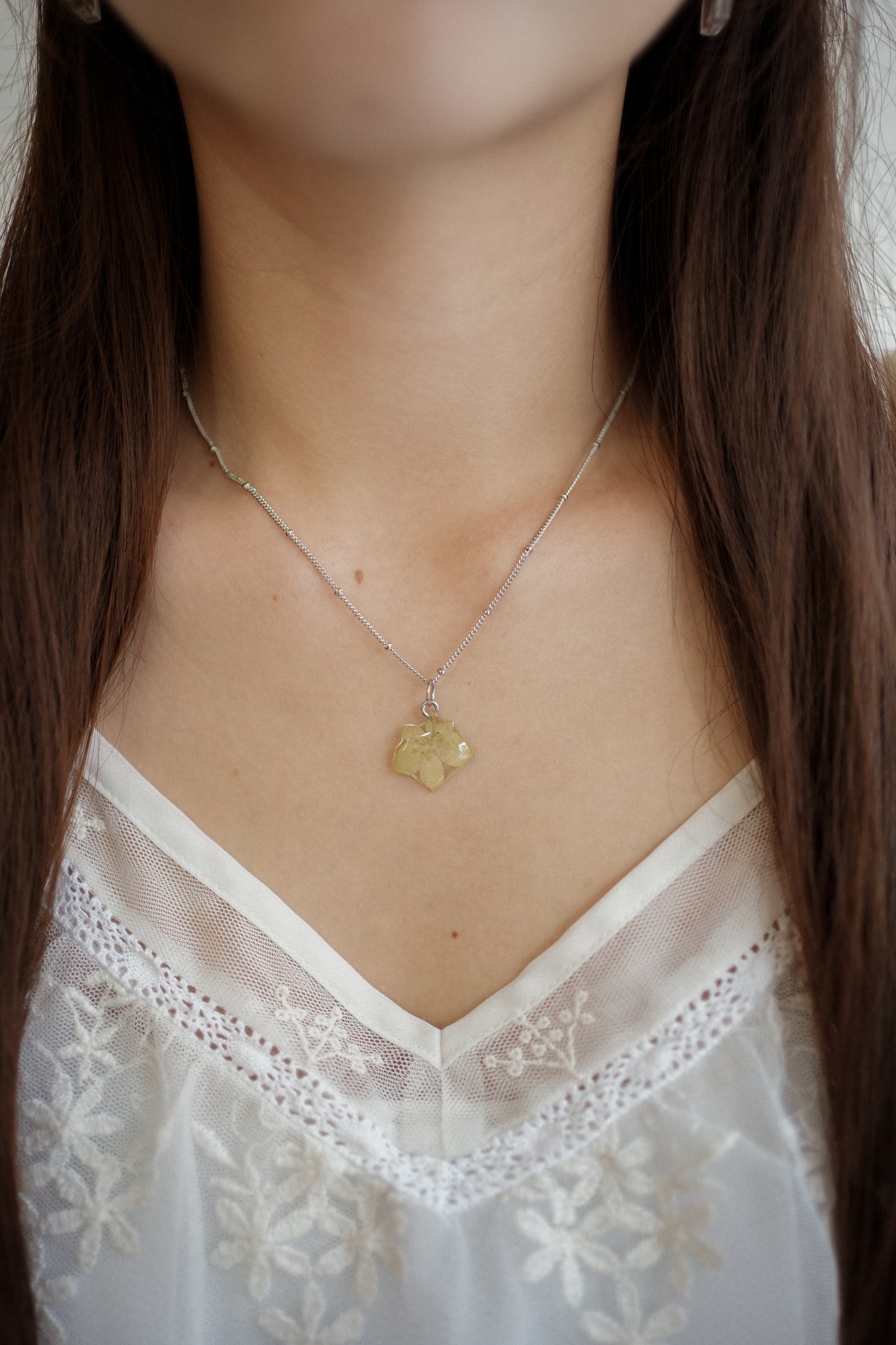 Rabbit's Ear Leaf Necklace