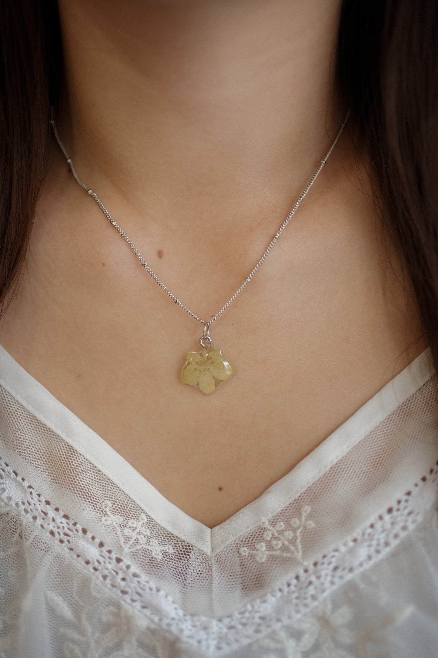 Rabbit's Ear Leaf Necklace